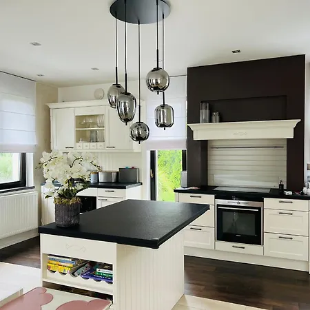 Private Near Prague Up 10 Guests *
